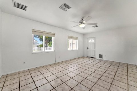 Villa ou maison à louer à Sarasota, Floride: 3 chambres, 180.42 m2 № 1688178 - photo 14