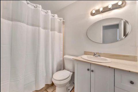 Villa ou maison à louer à Sarasota, Floride: 3 chambres, 180.42 m2 № 1688178 - photo 15