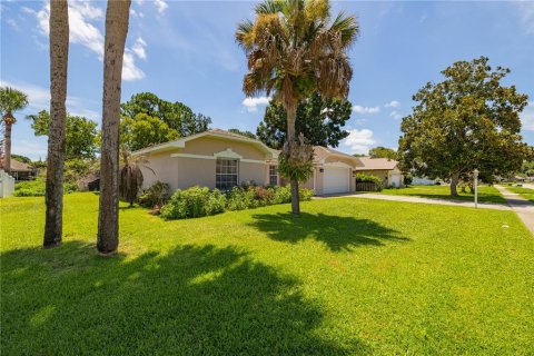 Villa ou maison à vendre à Port Orange, Floride: 4 chambres, 180.88 m2 № 2230862 - photo 4