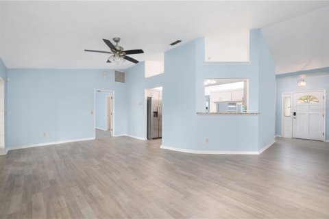 Villa ou maison à vendre à Port Orange, Floride: 4 chambres, 180.88 m2 № 2230862 - photo 8