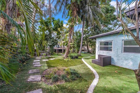 Снять в аренду виллу или дом в Форт-Лодердейл, Флорида 1 спальня, 169.36м2, № 2064169 - фото 17