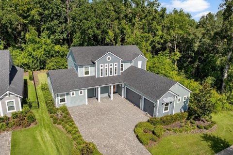 Casa en venta en Gainesville, Florida, 4 dormitorios, 299.05 m2 № 1888449 - foto 1