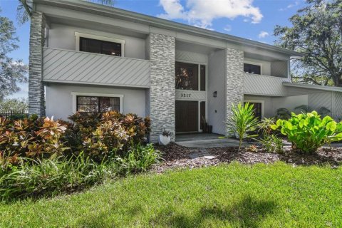 Casa en venta en Tampa, Florida, 4 dormitorios, 410.54 m2 № 1886740 - foto 26