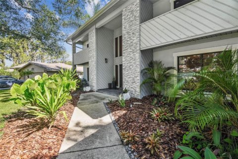 Casa en venta en Tampa, Florida, 4 dormitorios, 410.54 m2 № 1886740 - foto 28