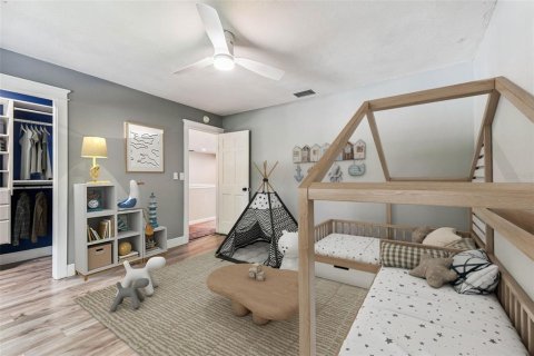 Casa en venta en Tampa, Florida, 4 dormitorios, 410.54 m2 № 1886740 - foto 14