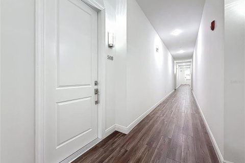 Купить кондоминиум в Сент-Питерсберг, Флорида 5 комнат, 130.62м2, № 1826747 - фото 7