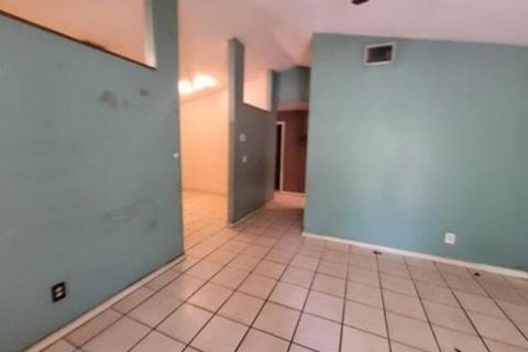 Casa en venta en Okeechobee, Florida, 3 dormitorios, 143.53 m2 № 2251981 - foto 6