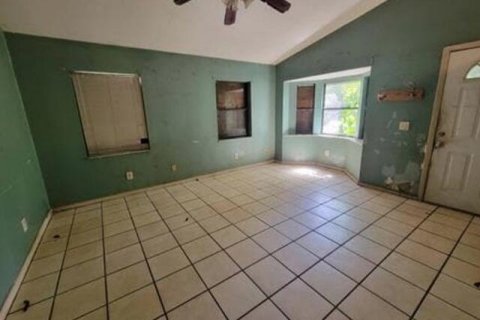 Casa en venta en Okeechobee, Florida, 3 dormitorios, 143.53 m2 № 2251981 - foto 5