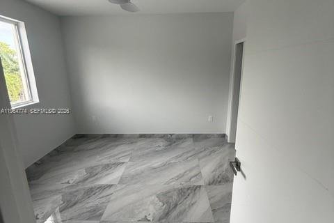 Commercial property in Miami, Florida № 2026078 - photo 10