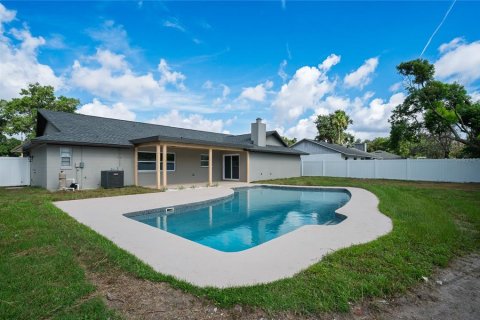 Villa ou maison à vendre à Orlando, Floride: 4 chambres, 176.33 m2 № 2299469 - photo 6