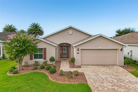 Villa ou maison à Leesburg, Floride 3 chambres, 157.93 m2 № 2320984