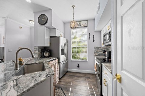 Copropriété à louer à Tampa, Floride: 2 chambres, 105.91 m2 № 2421749 - photo 8