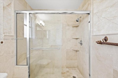Touwnhouse à vendre à Deerfield Beach, Floride: 2 chambres, 121.52 m2 № 2414614 - photo 23