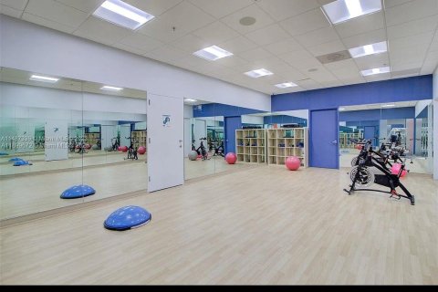 Condo in Sunny Isles Beach, Florida, 1 bedroom  № 2059707 - photo 19