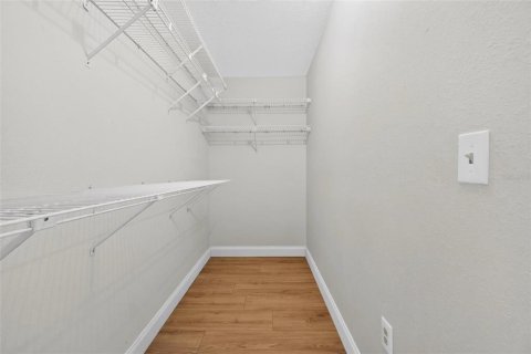 Villa ou maison à vendre à Palm Harbor, Floride: 2 chambres, 124.02 m2 № 2415298 - photo 8