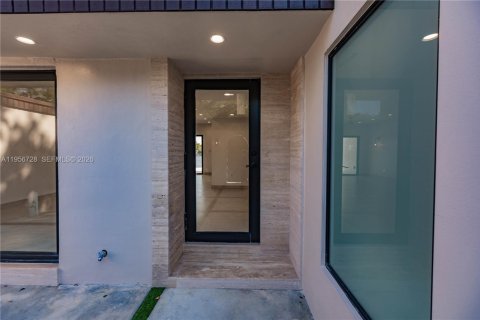 Adosado en alquiler en Miami Lakes, Florida, 4 dormitorios, 162.21 m2 № 2010650 - foto 4