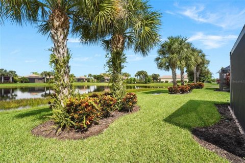 Casa en venta en Venice, Florida, 2 dormitorios, 134.71 m2 № 2386050 - foto 3