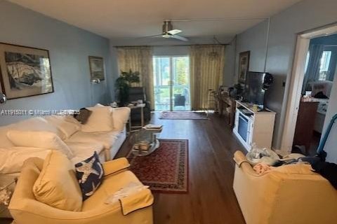 Купить кондоминиум в Форт-Лодердейл, Флорида 2 спальни, 94.76м2, № 1971367 - фото 2