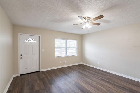 Villa ou maison à vendre à Orlando, Floride: 3 chambres, 102.94 m2 № 2142683 - photo 5