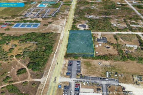 Immobilier commercial à vendre à Hudson, Floride: 557.41 m2 № 1205311 - photo 5