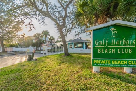 Adosado en venta en New Port Richey, Florida, 2 dormitorios, 67.08 m2 № 1424221 - foto 10