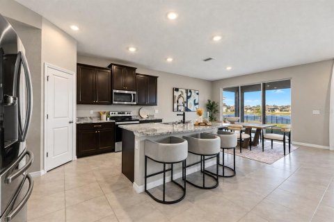 Villa ou maison à vendre à Wimauma, Floride: 4 chambres, 254.37 m2 № 2428960 - photo 10