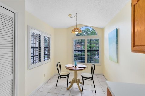 Villa ou maison à vendre à Winter Springs, Floride: 3 chambres, 166.76 m2 № 1669788 - photo 6