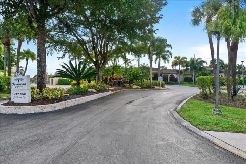Condo in Lake Worth, Florida, 2 bedrooms  № 2182922 - photo 26