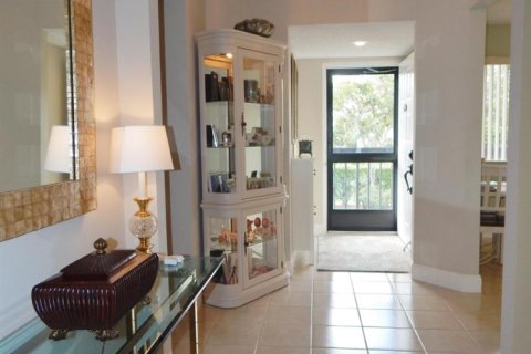 Condo in Lake Worth, Florida, 2 bedrooms  № 2182922 - photo 6