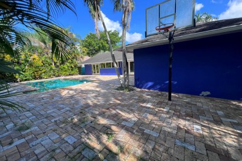 Villa ou maison à louer à Miami, Floride: 4 chambres, 179.95 m2 № 2390172 - photo 5