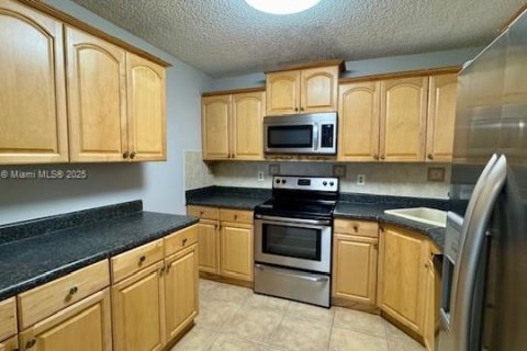Copropriété à vendre à Coconut Creek, Floride: 3 chambres, 103.68 m2 № 1833885 - photo 6