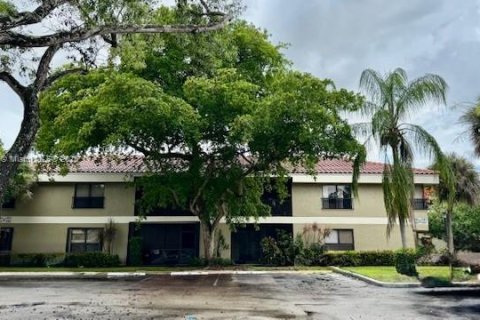 Copropriété à vendre à Coconut Creek, Floride: 3 chambres, 103.68 m2 № 1833885 - photo 1