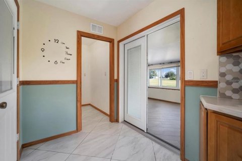 House in Sun City Center, Florida 2 bedrooms, 172.05 sq.m. № 2213793 - photo 28