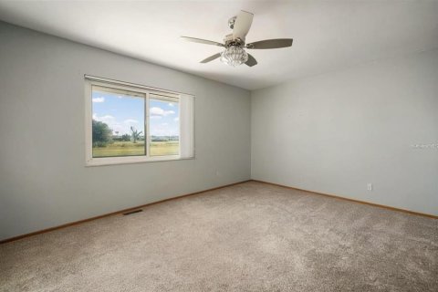 House in Sun City Center, Florida 2 bedrooms, 172.05 sq.m. № 2213793 - photo 22