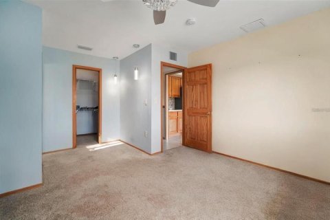 House in Sun City Center, Florida 2 bedrooms, 172.05 sq.m. № 2213793 - photo 23