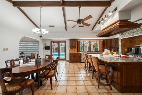 Villa ou maison à vendre à Port Charlotte, Floride: 9 chambres, 810.39 m2 № 2214840 - photo 14