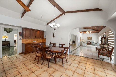 Villa ou maison à vendre à Port Charlotte, Floride: 9 chambres, 810.39 m2 № 2214840 - photo 13