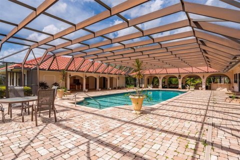 Villa ou maison à vendre à Port Charlotte, Floride: 9 chambres, 810.39 m2 № 2214840 - photo 4