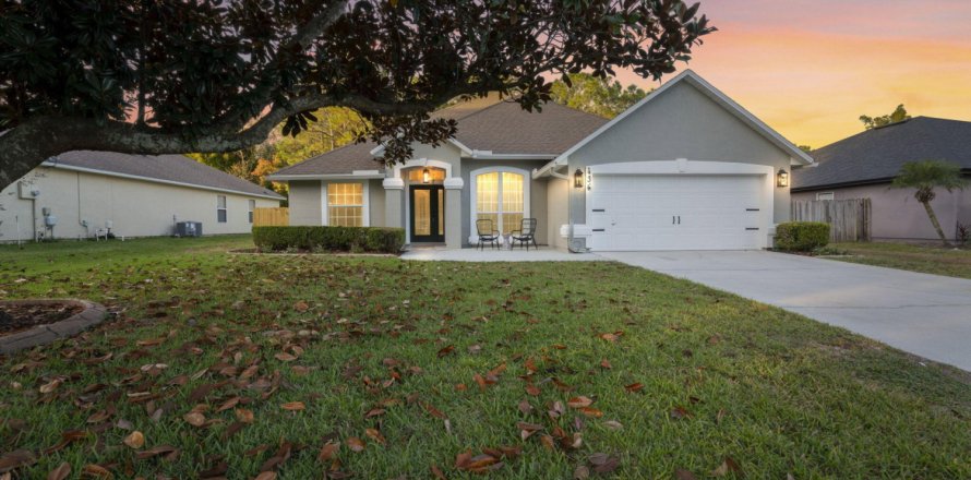 House in Ponte Vedra Beach, Florida 4 bedrooms, 218.97 sq.m. № 832203