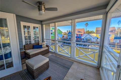 Copropriété à vendre à Sarasota, Floride: 2 chambres, 117.99 m2 № 1509359 - photo 19