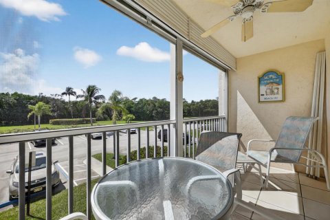 Condo in Jensen Beach, Florida, 2 bedrooms № 2178800 - photo 4