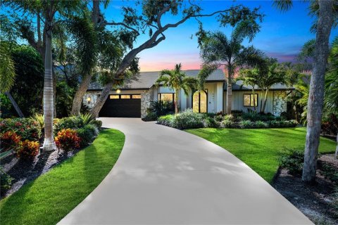 Villa ou maison à Sarasota, Floride 4 chambres, 257.71 m2 № 2104003