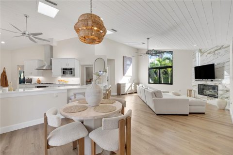 Villa ou maison à vendre à Sarasota, Floride: 4 chambres, 257.71 m2 № 2104003 - photo 16
