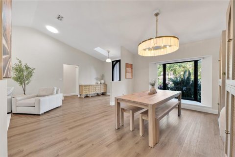 Villa ou maison à vendre à Sarasota, Floride: 4 chambres, 257.71 m2 № 2104003 - photo 8