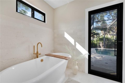 Villa ou maison à vendre à Sarasota, Floride: 4 chambres, 257.71 m2 № 2104003 - photo 27