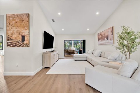 Villa ou maison à vendre à Sarasota, Floride: 4 chambres, 257.71 m2 № 2104003 - photo 5