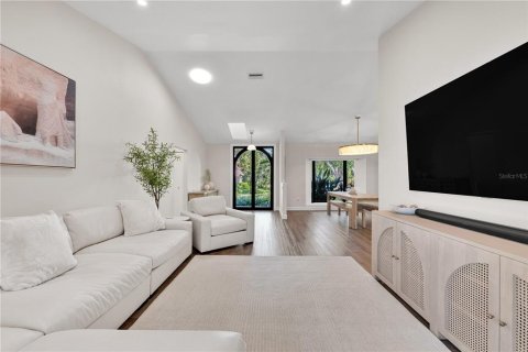Villa ou maison à vendre à Sarasota, Floride: 4 chambres, 257.71 m2 № 2104003 - photo 4