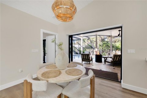Villa ou maison à vendre à Sarasota, Floride: 4 chambres, 257.71 m2 № 2104003 - photo 18