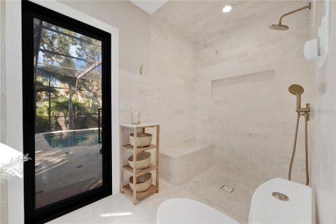 Villa ou maison à vendre à Sarasota, Floride: 4 chambres, 257.71 m2 № 2104003 - photo 29