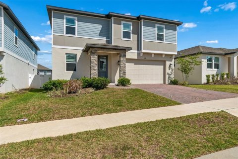 Casa en Minneola, Florida 4 dormitorios, 248.98 m2 № 2197597